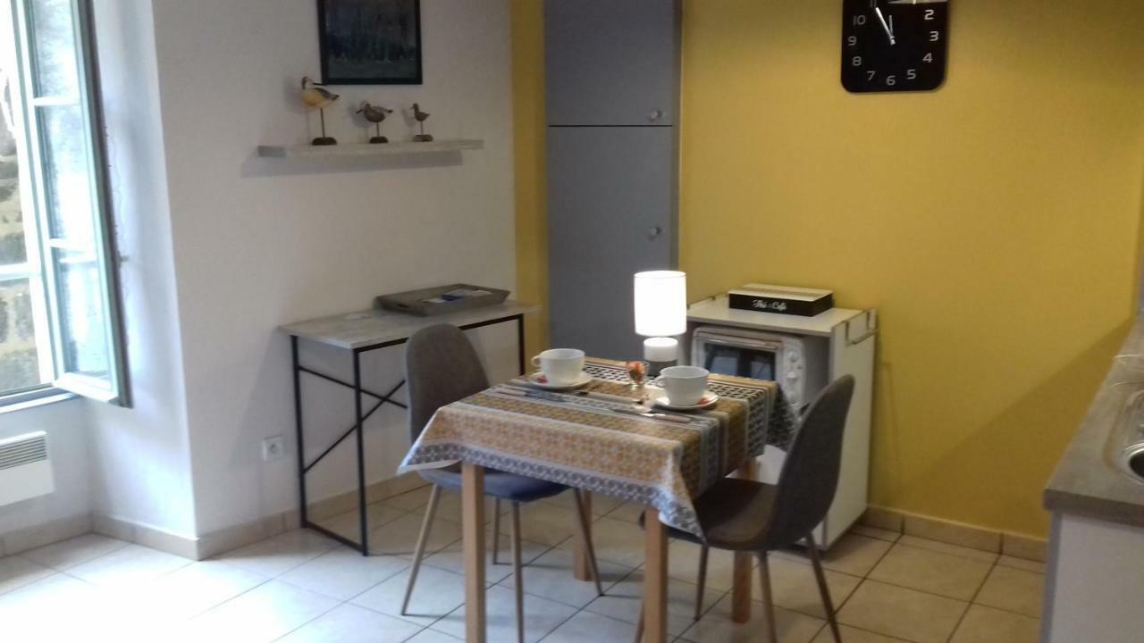 Le Petit Dyke Apartment Le Puy-en-Velay Екстериор снимка